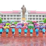 ສະຫະພັນແມ່ຍິງ ສະຖາບັນການເມືອງ ແລະ ການປົກຄອງແຫ່ງຊາດ ສະເຫຼີມສະຫຼອງວັນສ້າງຕັ້ງ ສະຫະພັນແມ່ຍິງລາວ ຄົບຮອບ 65 ປີ
