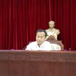 ກອງປະຊຸມສ້າງ ແລະປັບປຸງຫຼັກສູດ ປະລິນຍາຕີການເມືອງ ແລະ ການປົກຄອງ