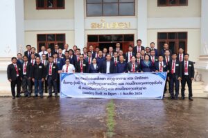 ນັກສຶກສາທິດສະດີການເມືອງຂັ້ນກາງ ຮຸ່ນທີ 7 ໂຮງຮຽນການເມືອງ-ການປົກຄອງ ແຂວງອຸດົມໄຊ ເຄື່ອນໄຫວທັດສະນະສຶກສາ ຢູ່ສະຖາບັນການເມືອງ ແລະ ການປົກຄອງແຫ່ງຊາດ ເພື່ອຍົກລະດັບຄວາມຮູ້ທາງດ້ານທິດສະດີ ແລະ ພຶດຕິກຳຕົວຈິງ